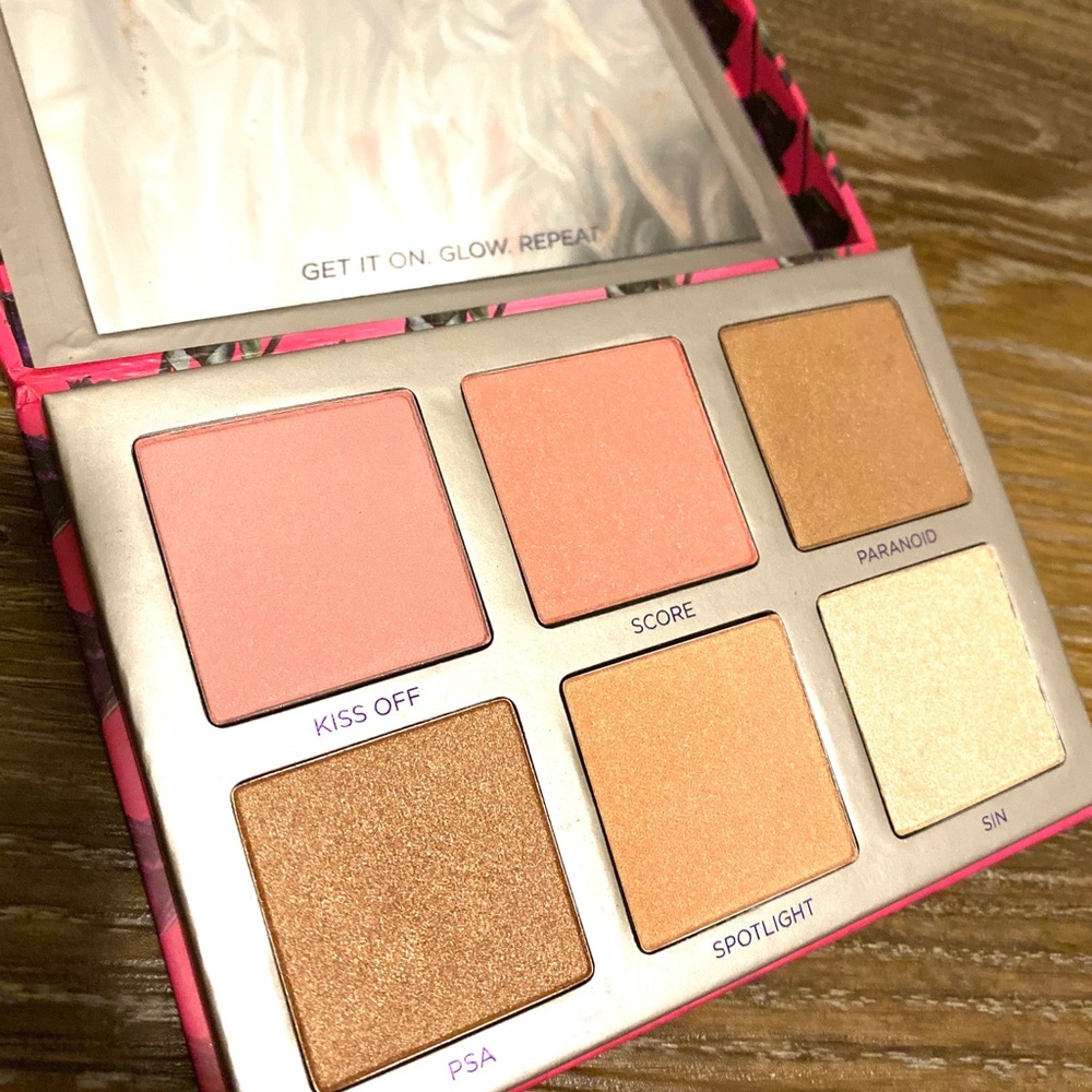 Urban Decay Sin Afterglow Highlight &Blush Palette
